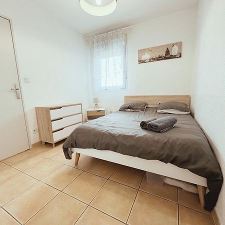 אביניון Appartement Residence Prive Avec Parking Wifi Clim Piscine מראה חיצוני תמונה