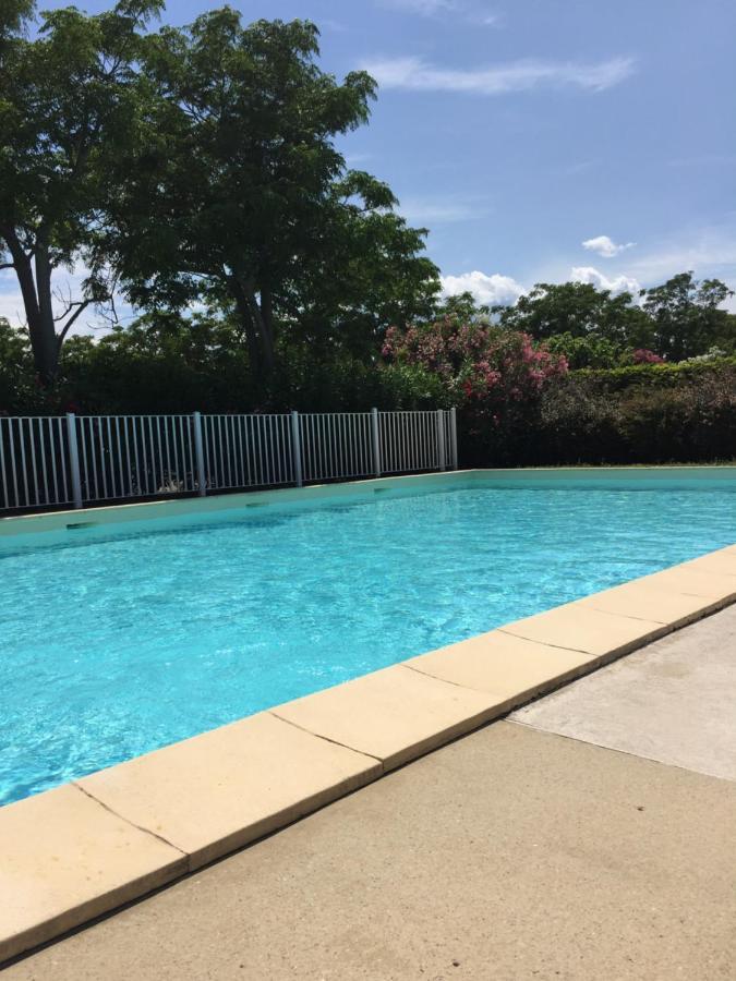אביניון Appartement Residence Prive Avec Parking Wifi Clim Piscine מראה חיצוני תמונה