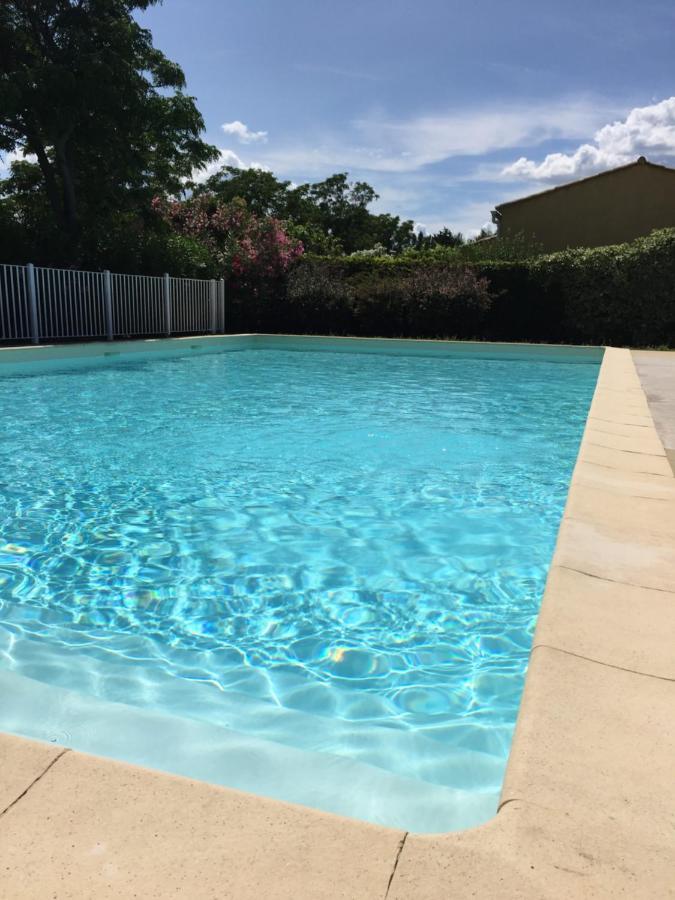 אביניון Appartement Residence Prive Avec Parking Wifi Clim Piscine מראה חיצוני תמונה