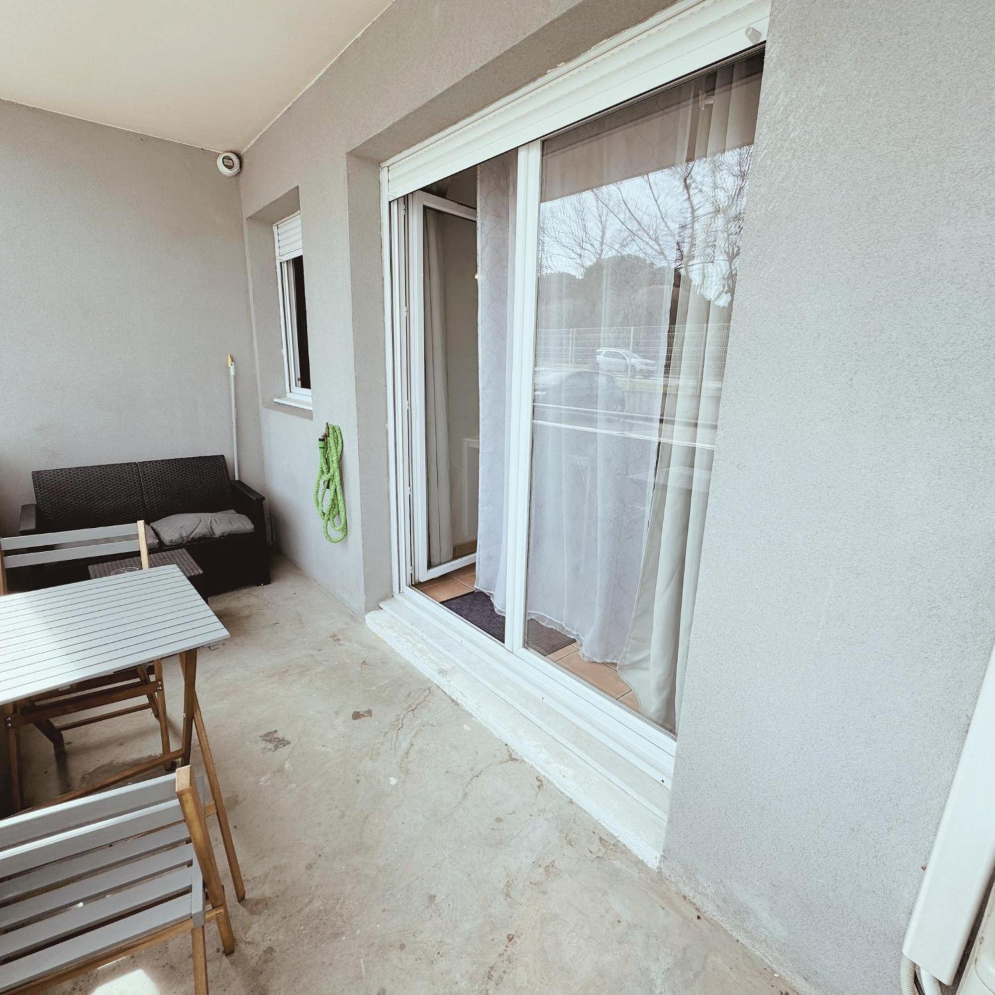 אביניון Appartement Residence Prive Avec Parking Wifi Clim Piscine מראה חיצוני תמונה